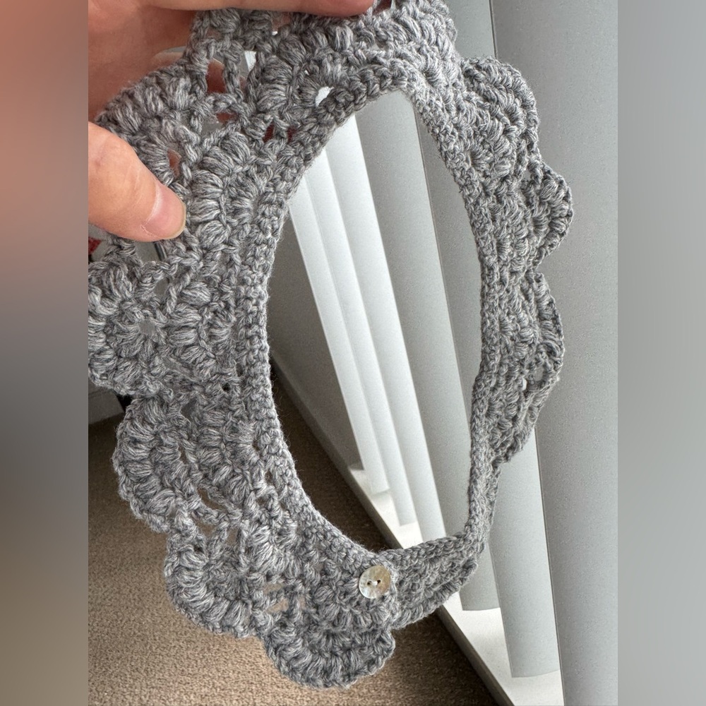 Elegant Gray Crochet Collar